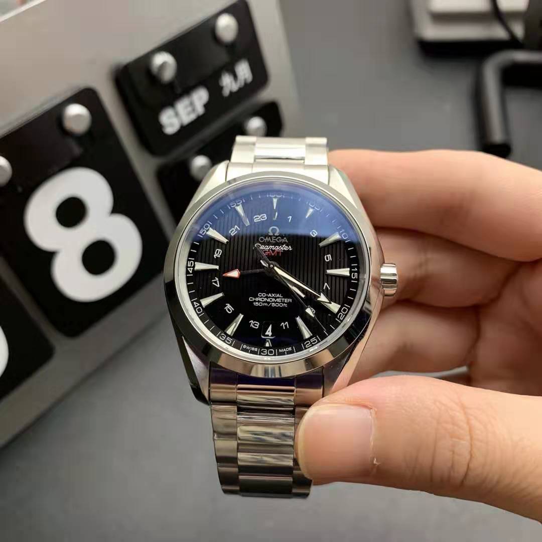 欧米茄手表 VS厂海马系列GMT黑面  出货实拍 全自动机械手表